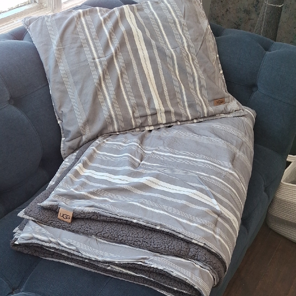 UGG Charcoal and Cream Striped Blanket